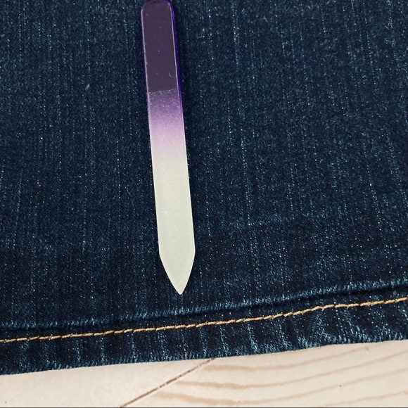 J Brand Women's Boot Leg 118 Mid Rise Jeans Size 31 - Picture 13 of 16